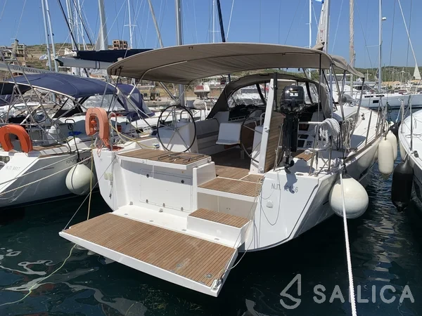 Dufour 460 GL - Yacht Charter Sailica
