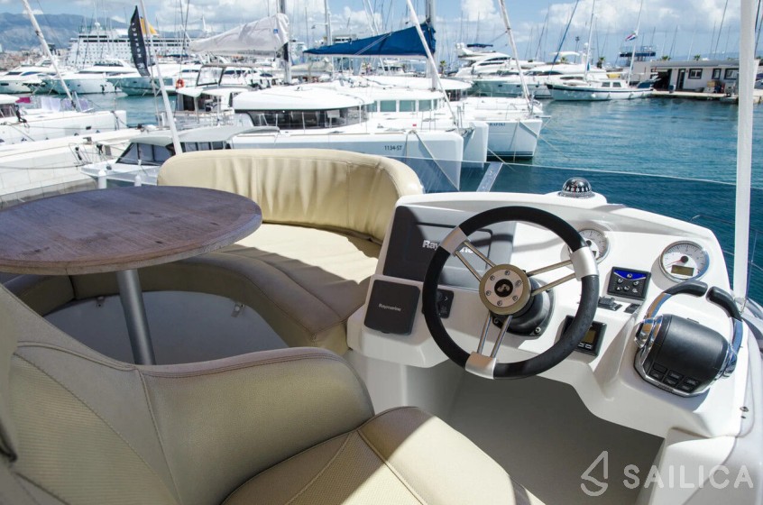 Antares 36 - Yacht Charter Sailica