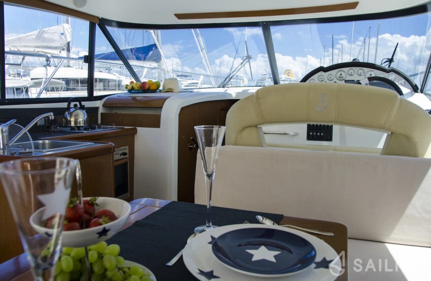 Antares 36 - Yacht Charter Sailica