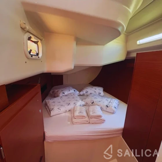 Hanse 458 - Yacht Charter Sailica