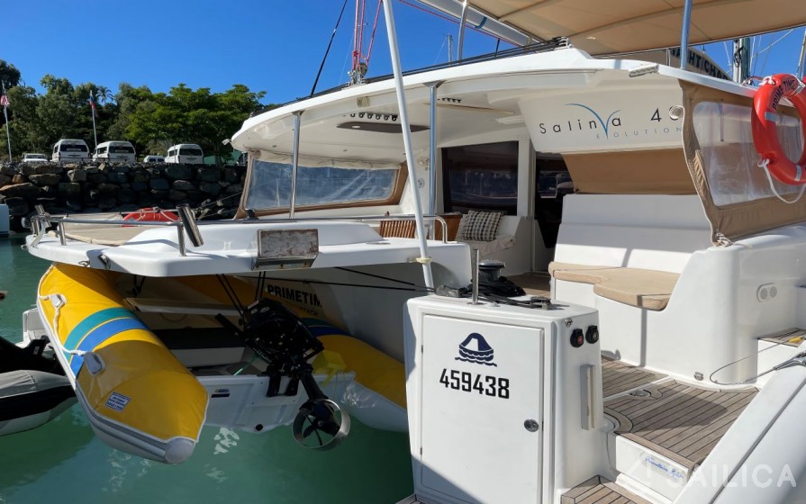 Salina 48 Evolution - 3 + 1 cab. - Yacht Charter Sailica