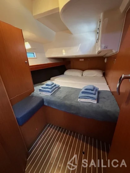 Bavaria 46 Cruiser - Yacht Charter Sailica