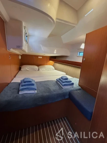 Bavaria 46 Cruiser - Yacht Charter Sailica