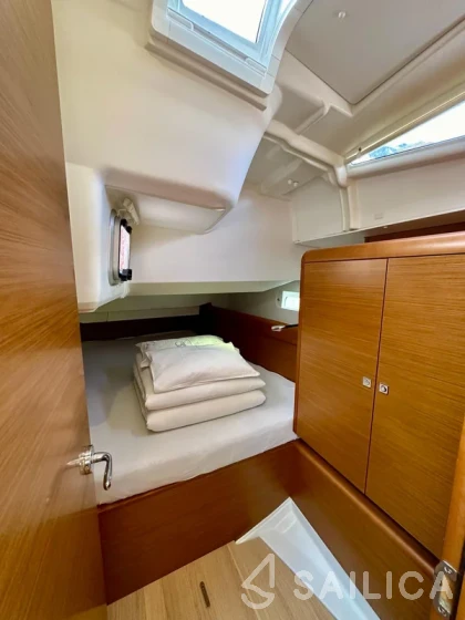 Sun Odyssey 449 - Yacht Charter Sailica