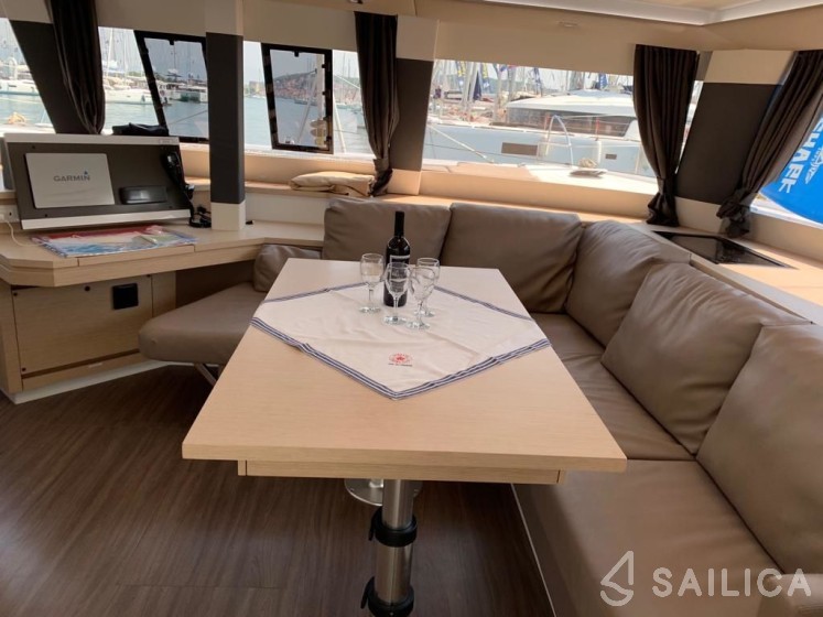 Saba 50 - Yacht Charter Sailica
