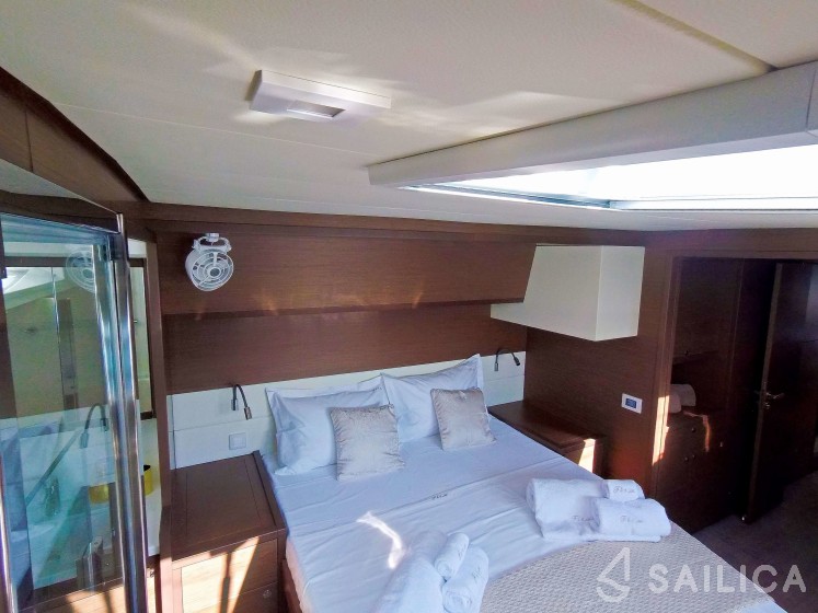 Lagoon 52F - Photo #16 Lagoon 52F - Yacht Charter Sailica