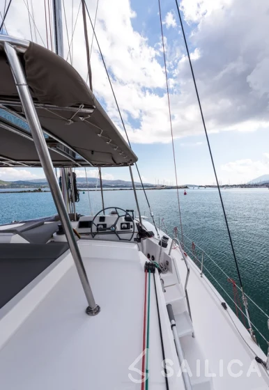 Bali 4.0 - Yacht Charter Sailica