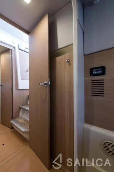 Bali 4.0 - Yacht Charter Sailica