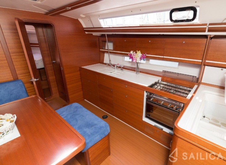 Dufour 445 Grand Large - Yacht Charter Sailica