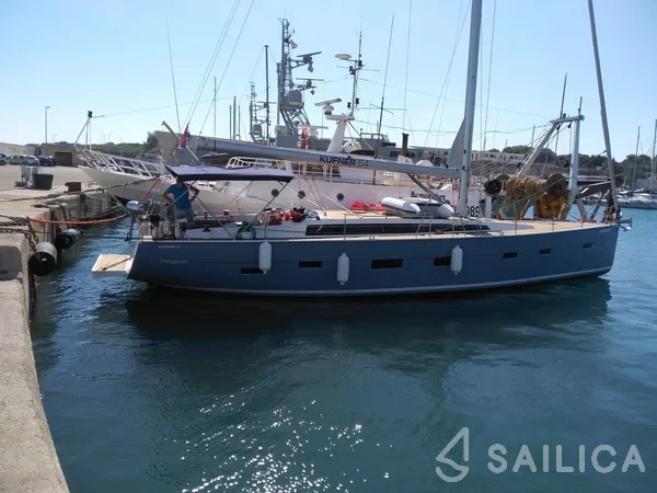 D&D Kufner 54 - Yacht Charter Sailica