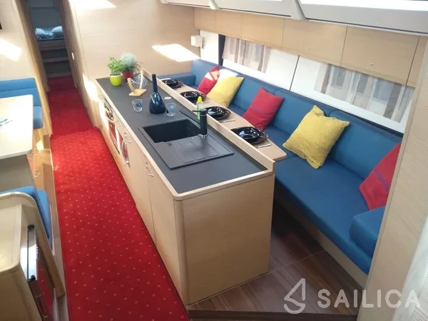 D&D Kufner 54 - Yacht Charter Sailica