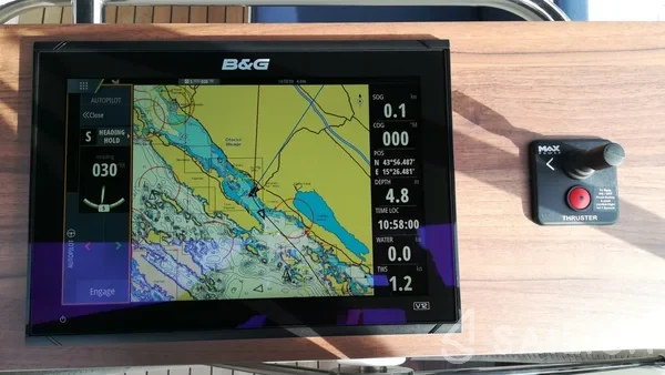 D&D Kufner 54 - Yacht Charter Sailica