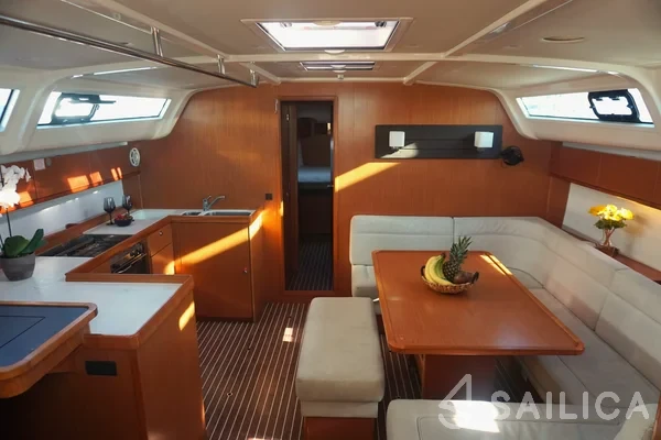 Bavaria 51 Cruiser - Yacht Charter Sailica