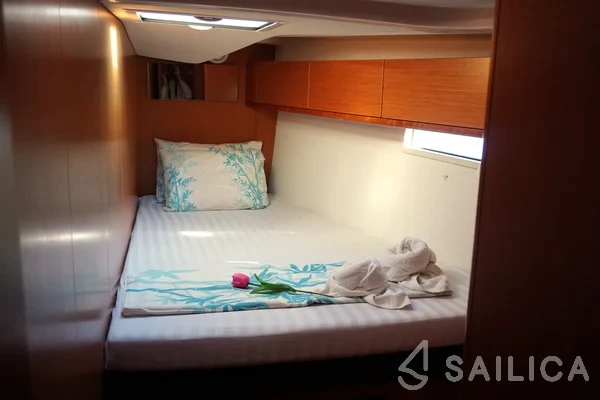 Bavaria 51 Cruiser - Yacht Charter Sailica
