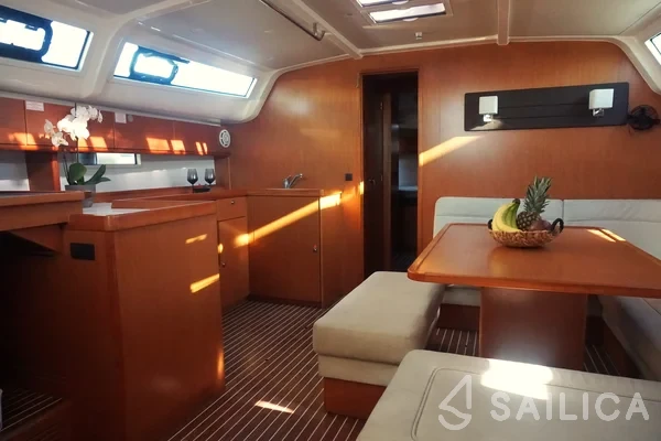Bavaria 51 Cruiser - Yacht Charter Sailica