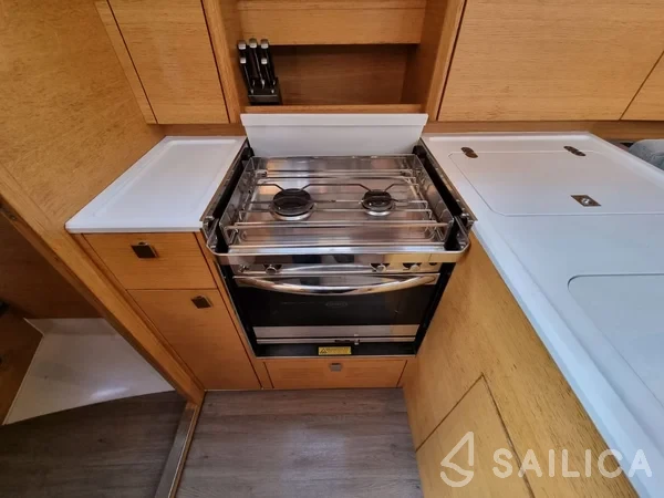 Elan E4 - Yacht Charter Sailica