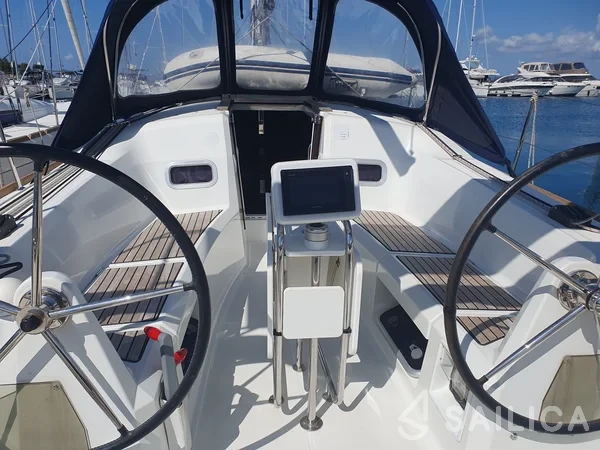 Sun Odyssey 349 - Yacht Charter Sailica