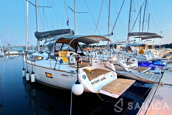 Elan 40 Impression - Yacht Charter Sailica