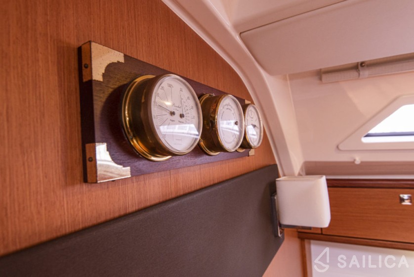 Bavaria 41 Cruiser - Yacht Charter Sailica