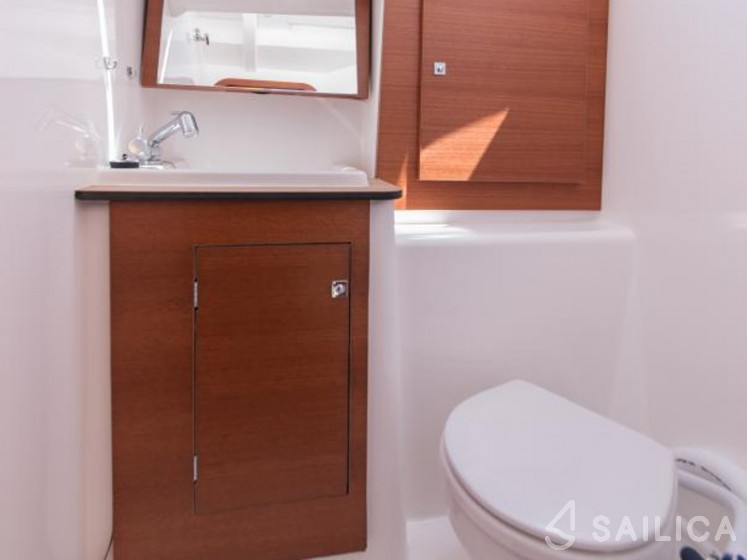 Dufour 382 Grand Large - Yacht Charter Sailica