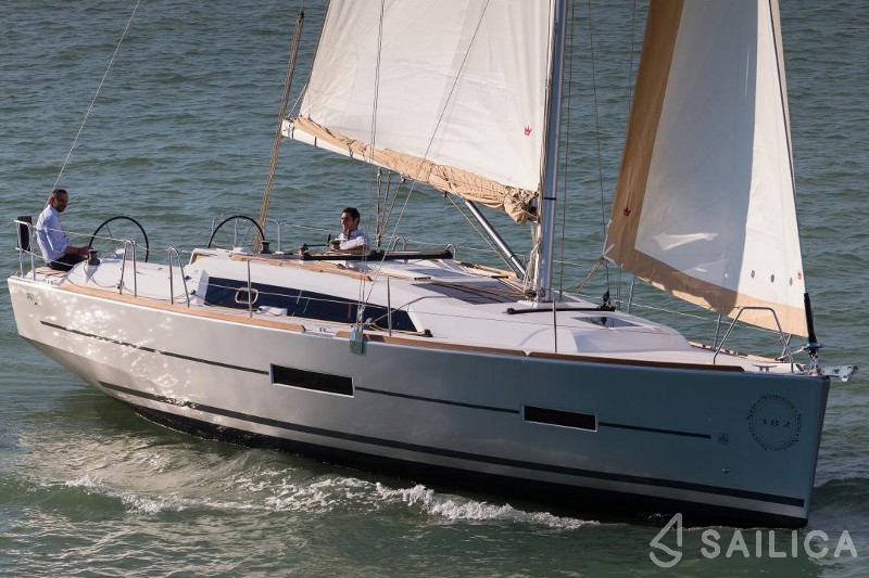 Dufour 382 Grand Large - Yacht Charter Sailica