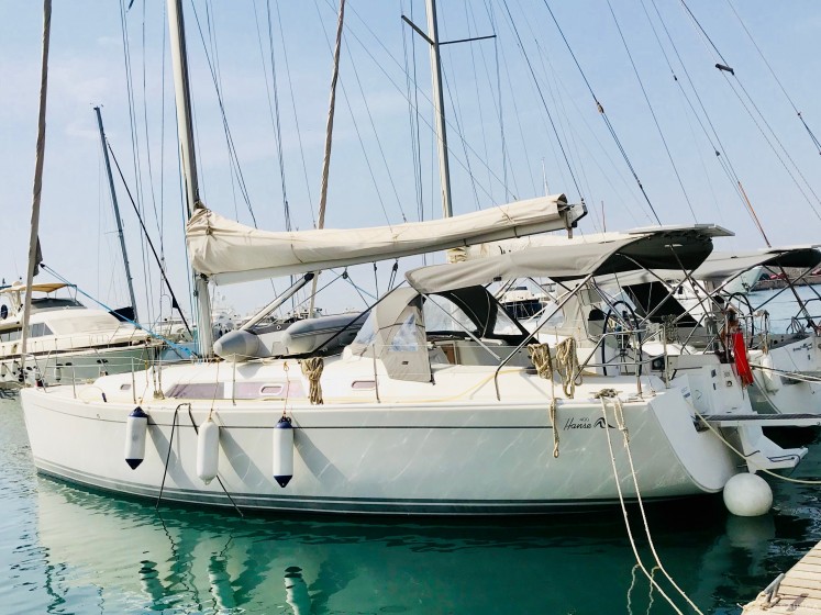 Hanse 400 - Yacht Charter Sailica