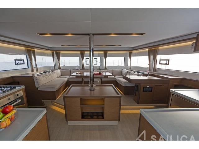 Lagoon 50 - Yacht Charter Sailica