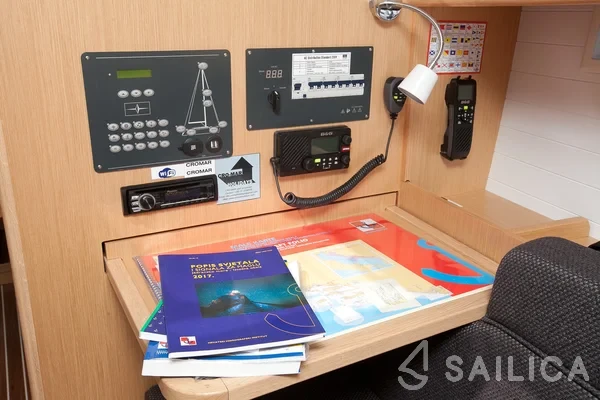 Bavaria 37 Cruiser - Yacht Charter Sailica