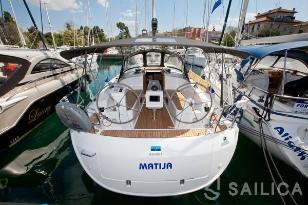 Bavaria 37 Cruiser - Yacht Charter Sailica