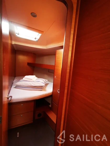 Dufour 460 GL - Yacht Charter Sailica