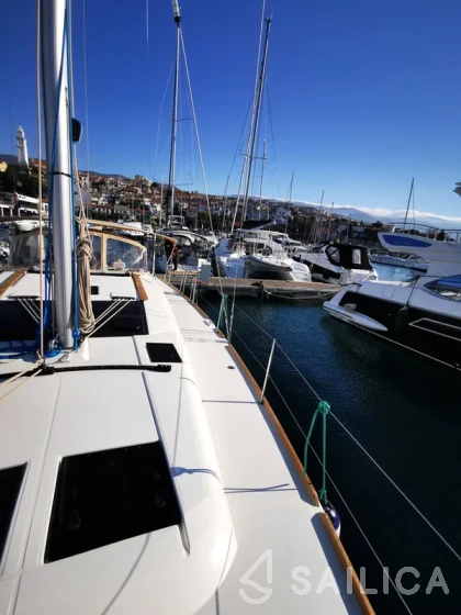 Dufour 460 GL - Yacht Charter Sailica
