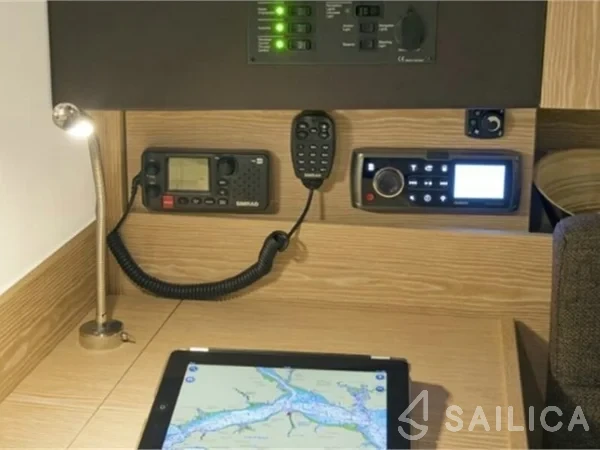 Hanse 345 - Yacht Charter Sailica
