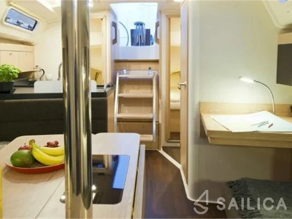 Hanse 345 - Yacht Charter Sailica