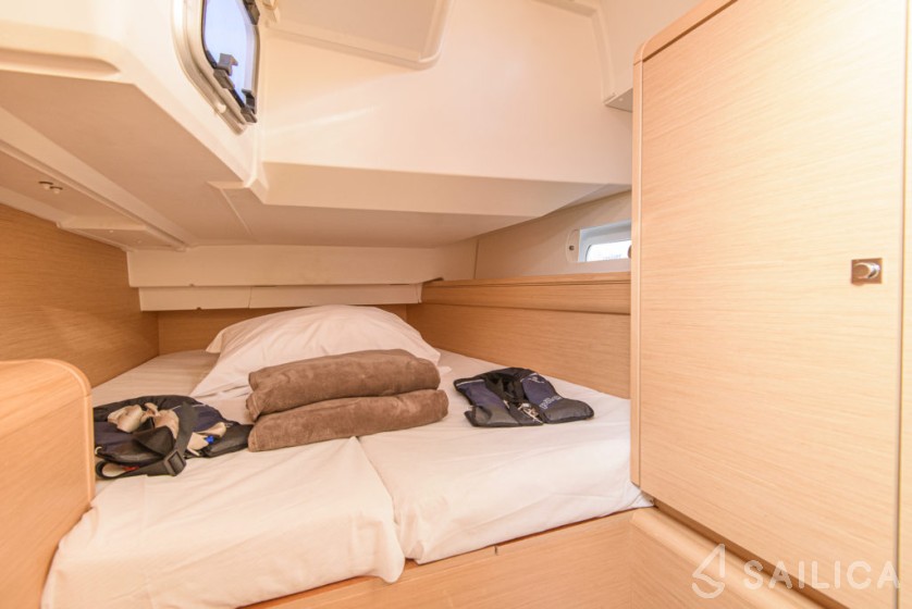 Sun Odyssey 449 - Yacht Charter Sailica