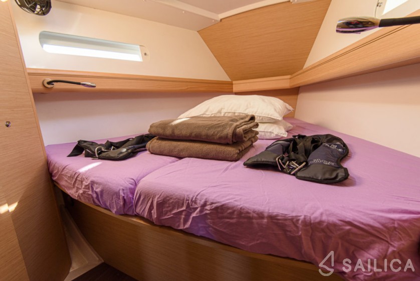 Sun Odyssey 449 - Yacht Charter Sailica