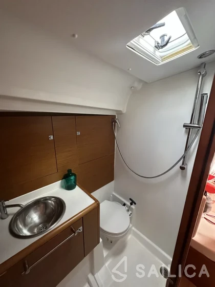 Sun Odyssey 449 - Yacht Charter Sailica