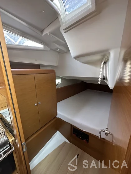Sun Odyssey 449 - Yacht Charter Sailica