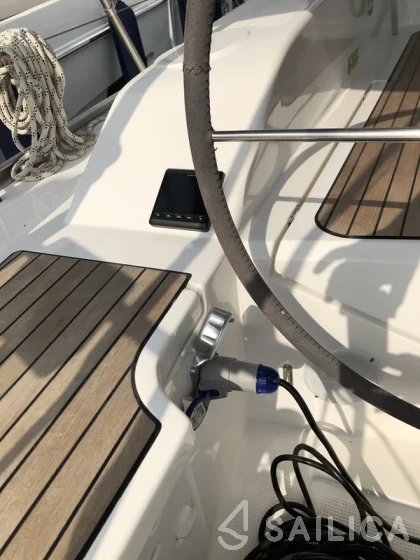Bavaria 51 Cruiser - Yacht Charter Sailica