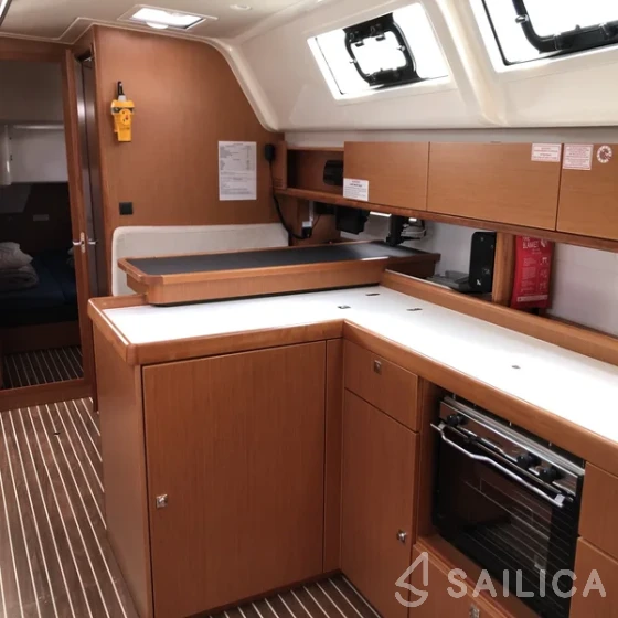 Bavaria 51 Cruiser - Yacht Charter Sailica