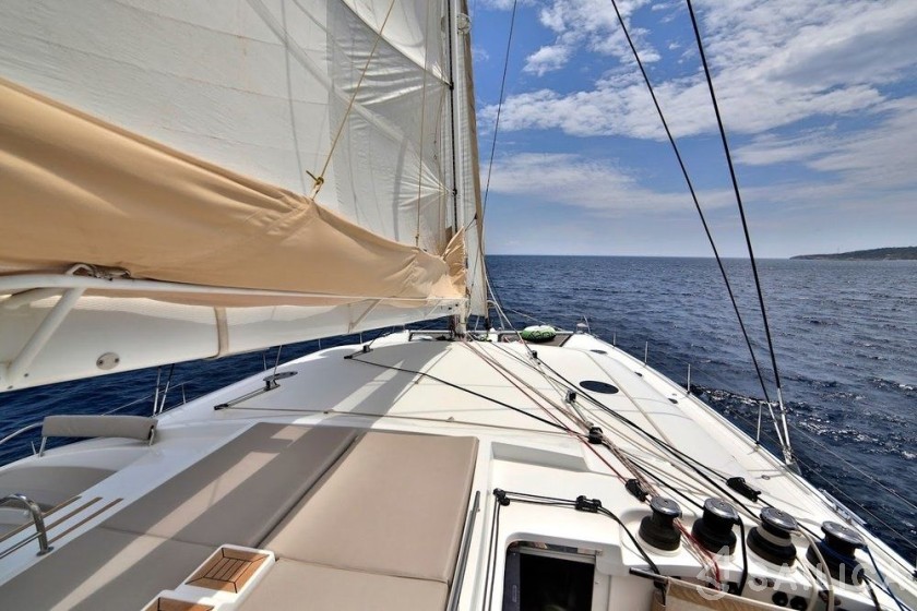 Galathea 65 - Yacht Charter Sailica