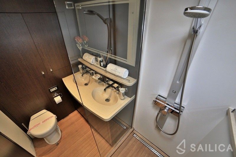 Galathea 65 - Yacht Charter Sailica