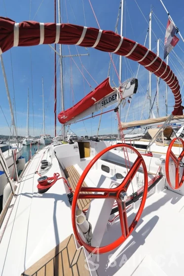 Elan 350 - Yacht Charter Sailica