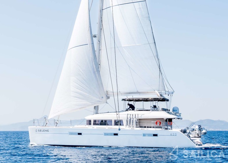 Lagoon 620 - Photo #13 Lagoon 620 - Yacht Charter Sailica