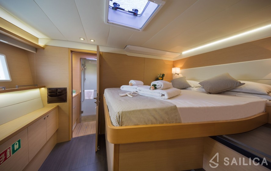 Lagoon 620 - Photo #31 Lagoon 620 - Yacht Charter Sailica