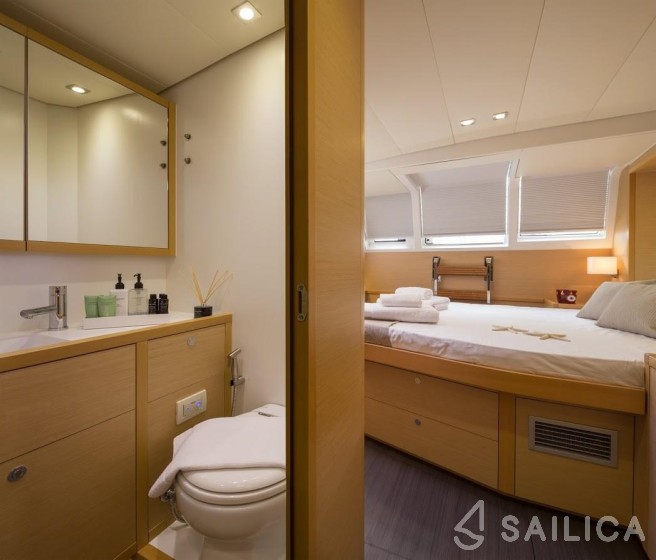 Lagoon 620 - Photo #47 Lagoon 620 - Yacht Charter Sailica