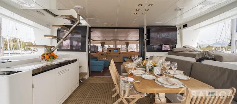 Lagoon 620 - Photo #44 Lagoon 620 - Yacht Charter Sailica