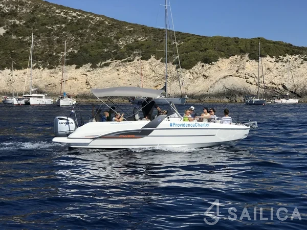 Beneteau Flyer 7.7 - Yacht Charter Sailica