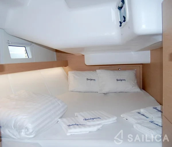 Elan 45 Impression - Yacht Charter Sailica
