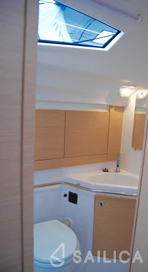 Elan 45 Impression - Yacht Charter Sailica