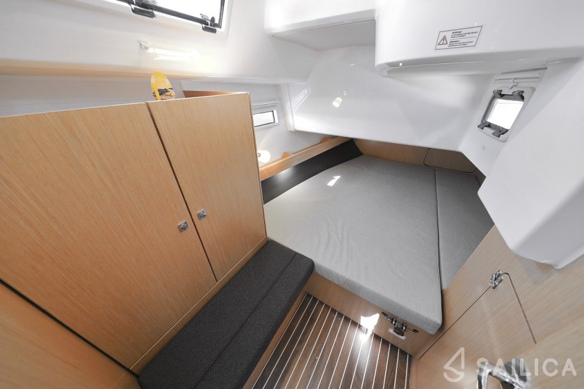 Bavaria 41 Cruiser - Yacht Charter Sailica